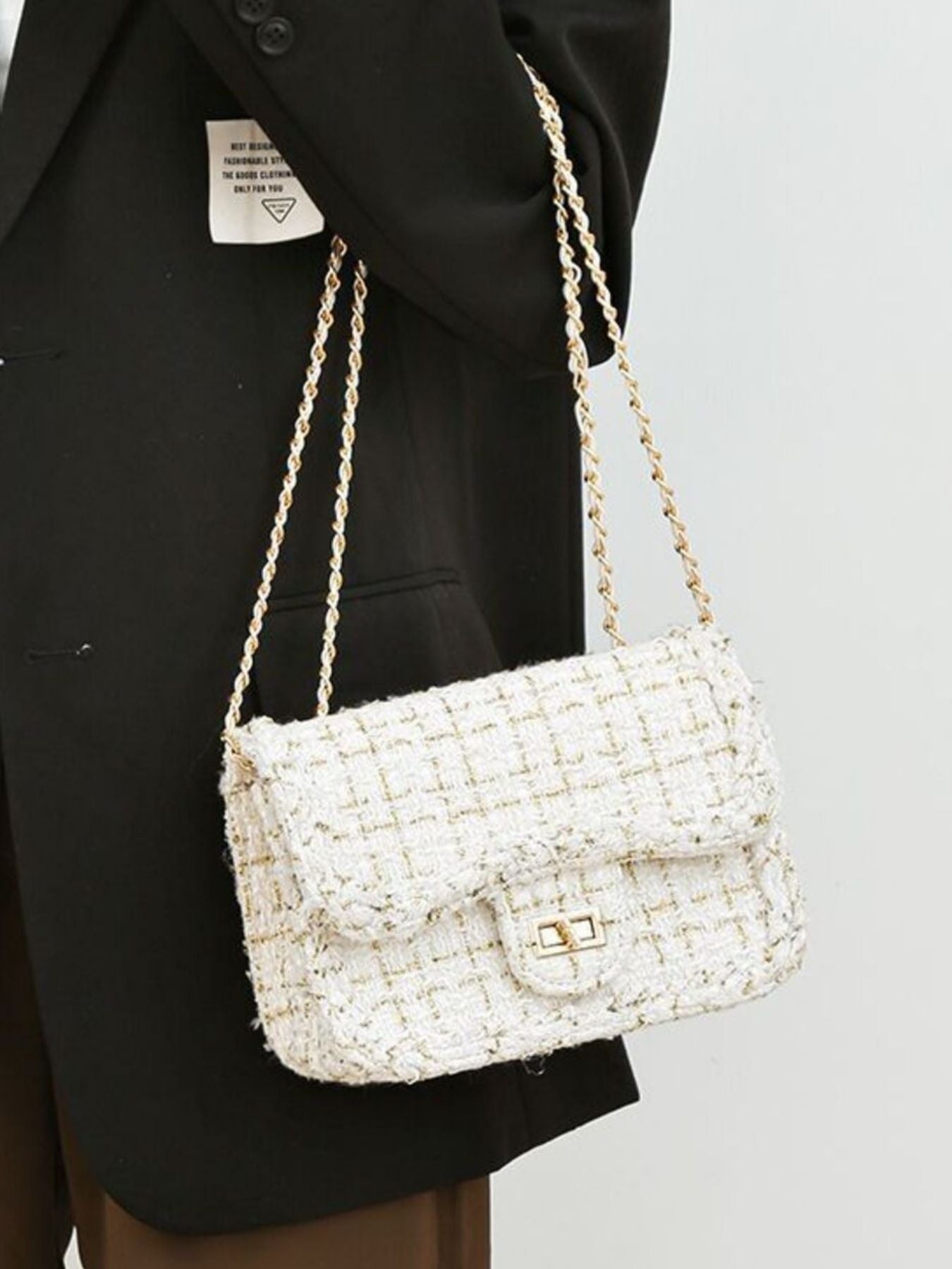 7ef55e46-f2d3-4e97-83c2-538342ba00a2-Max